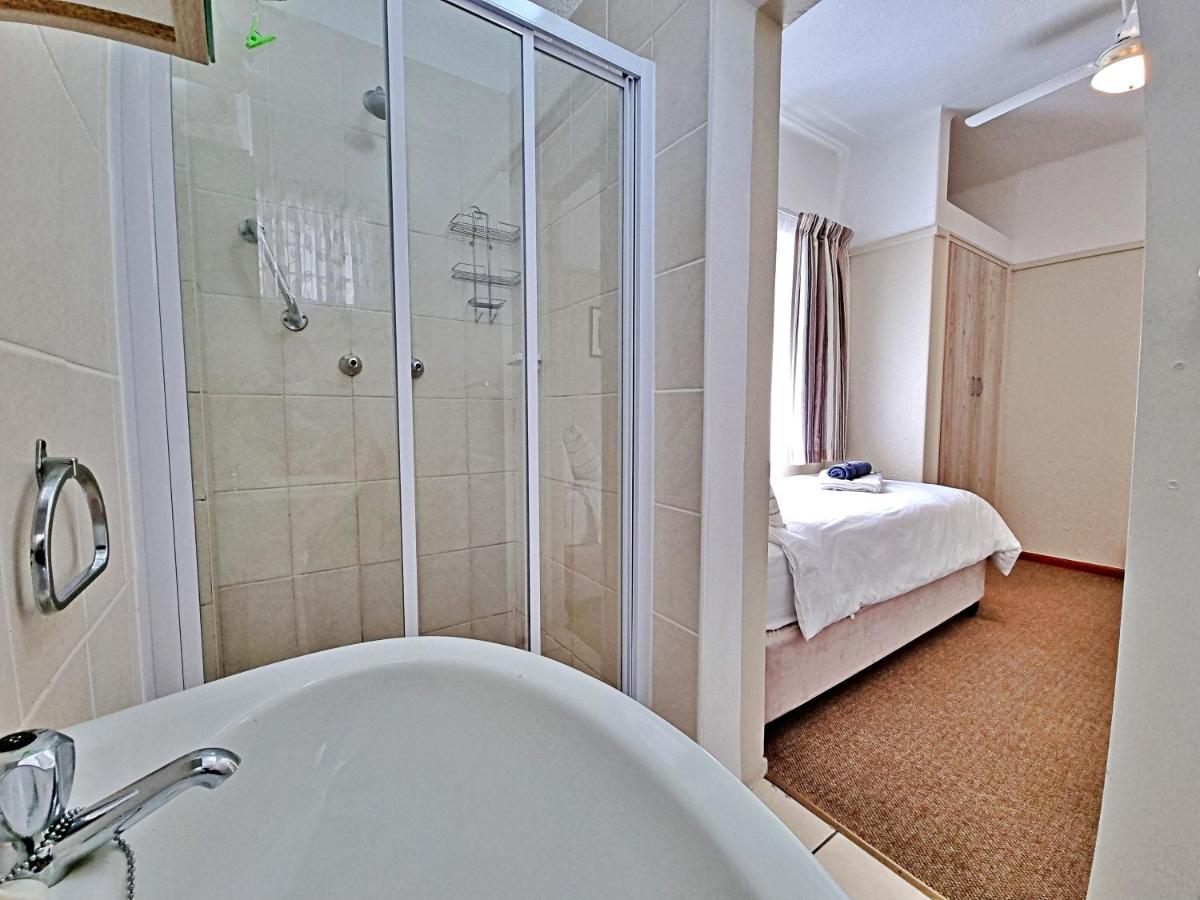 Fairway Holiday Accommodation Hermanus Eksteriør billede